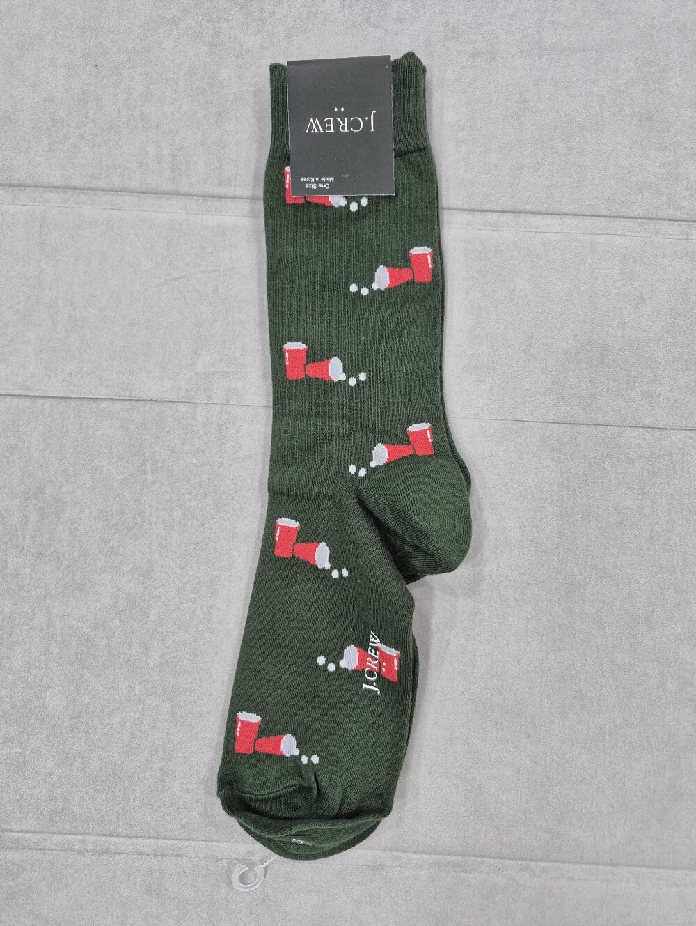 J Crew socks Beer Pong print OS forest green red solo cups Christmas holiday